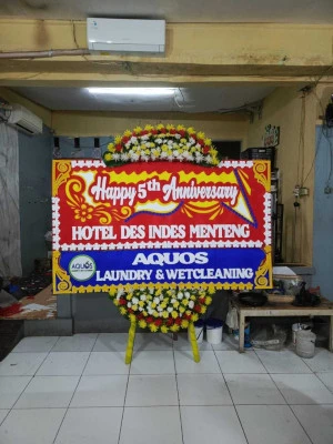 Papan Bunga di Wonorejowetan Butuh