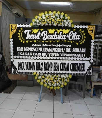 Papan Bunga di Wonorejowetan Butuh
